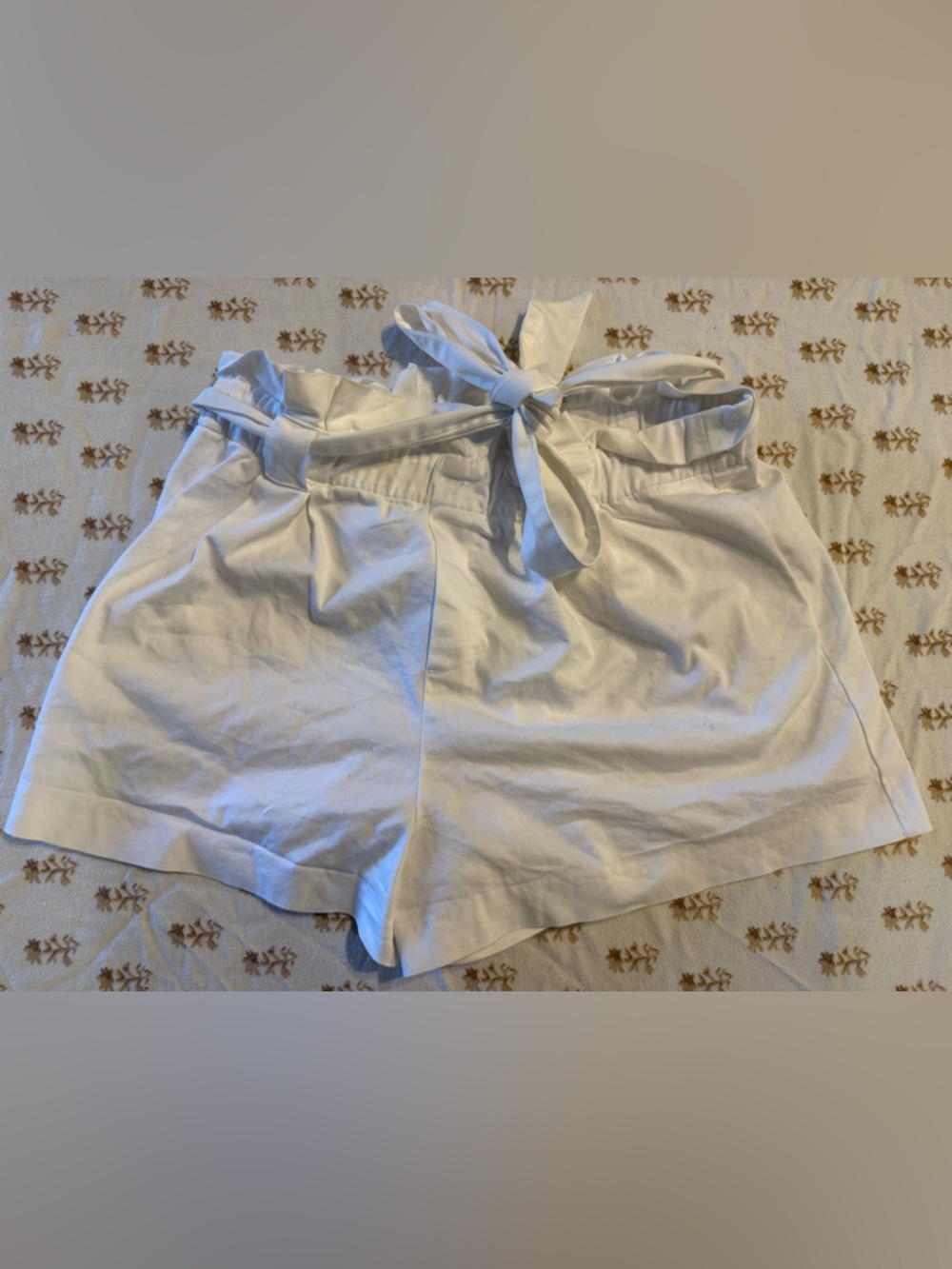 Zara White High-Waist Shorts with Tie Detail